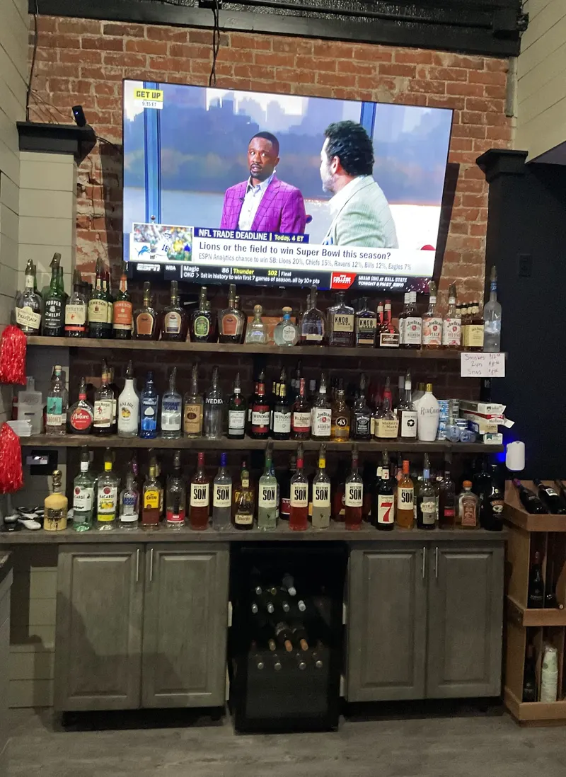 The back bar at High Flyers